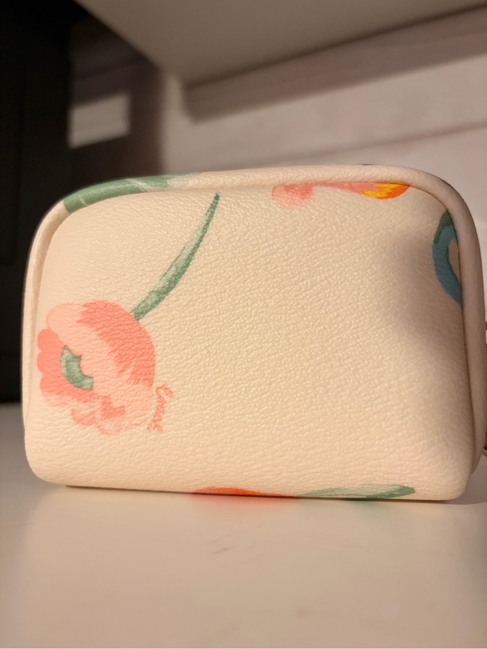 C8686 Coach mini boxy cosmetic pouch - Picture 5 of 8